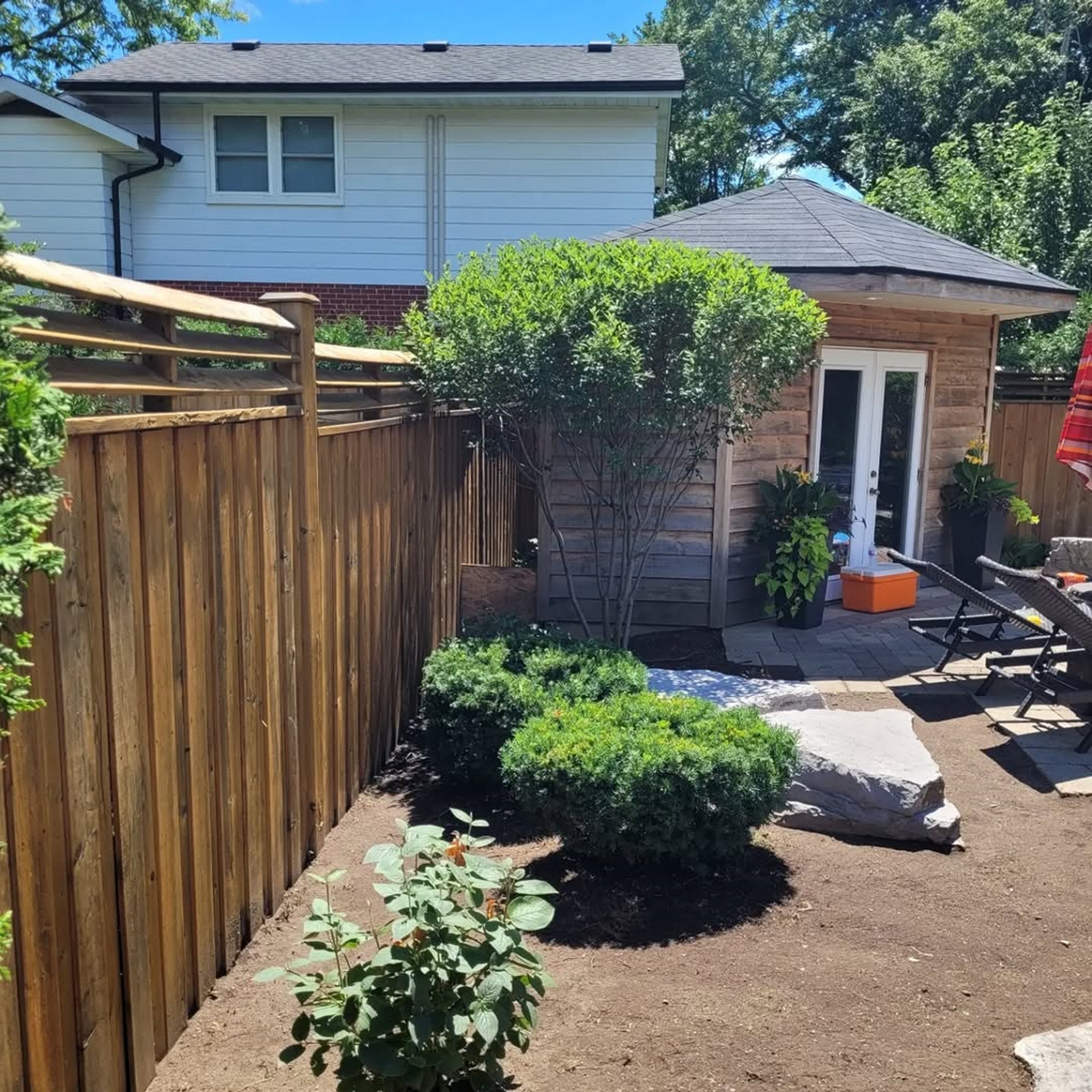 Pruning and Hedge Trimming